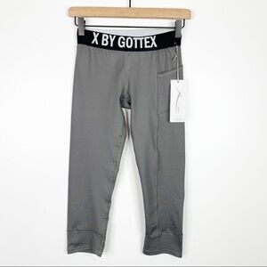 X By Gottex Mid Rise Gray Capri Length Athletic Low Rise Leggings NWT Small